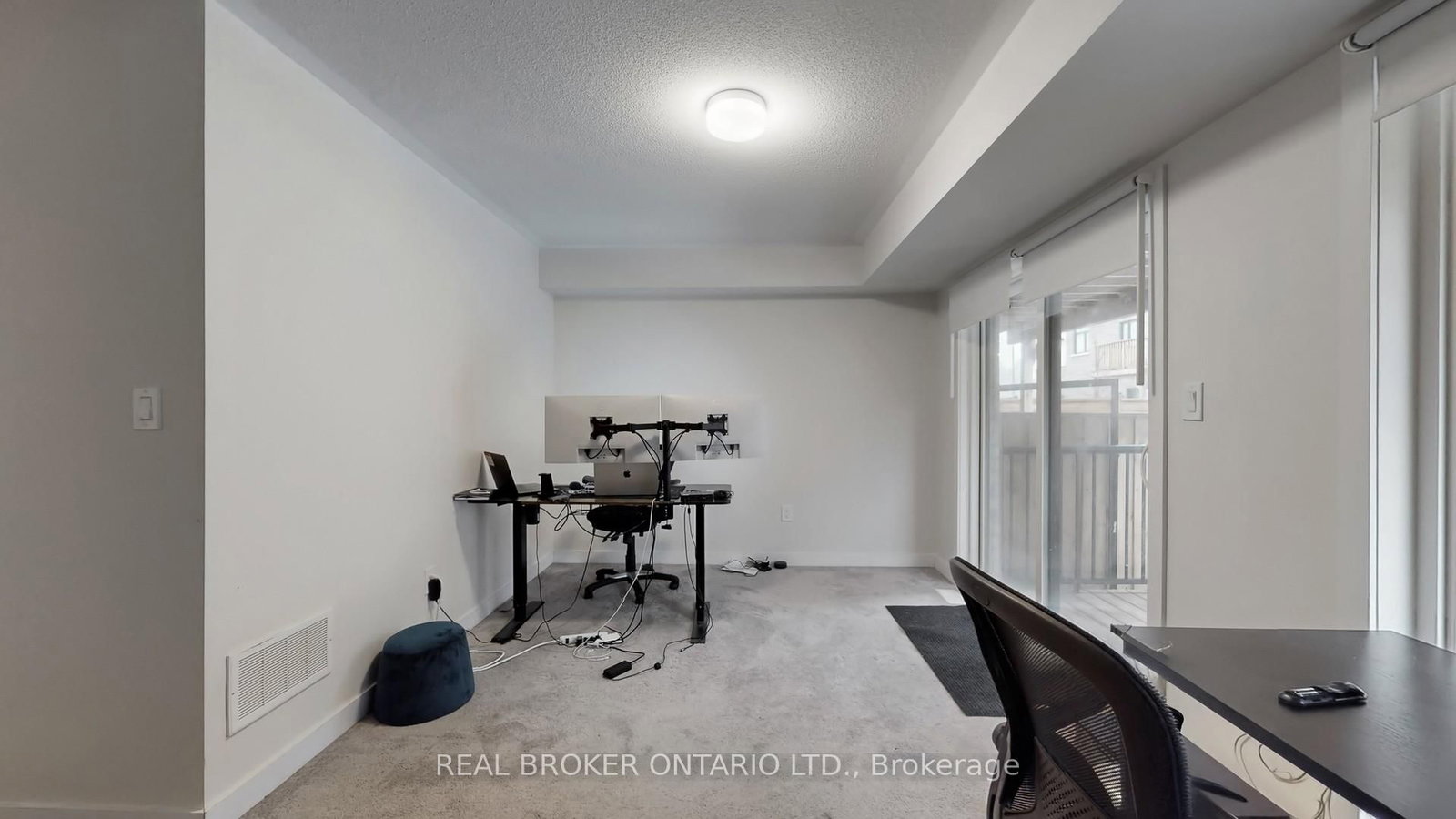 Townhouse for sale at 2508 Castlegate Crossing, Pickering, Ontario, L1X 0H8 - Duffin Heights - MLS: E12877214