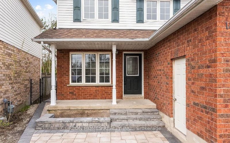 1885 Dalhousie Cres, Oshawa, L1G 8C4 | Image 3