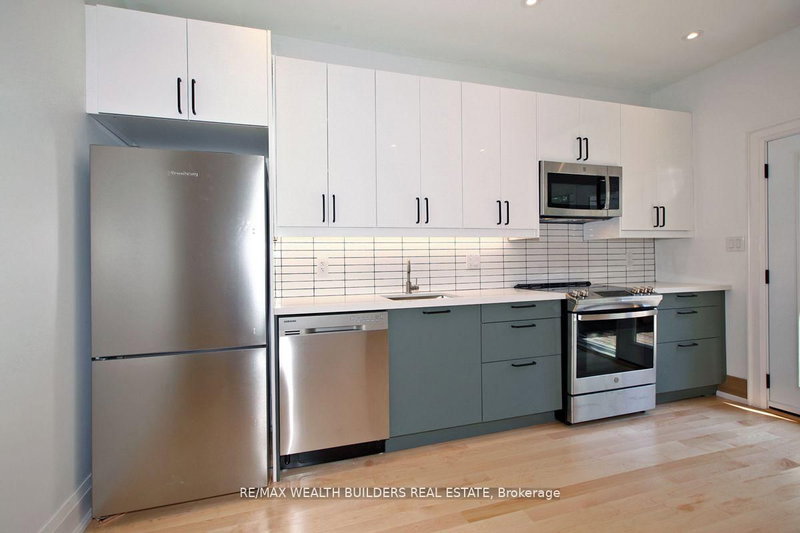 #3 - 167 Broadview Ave, Toronto, M4M 2G3 | Image 2