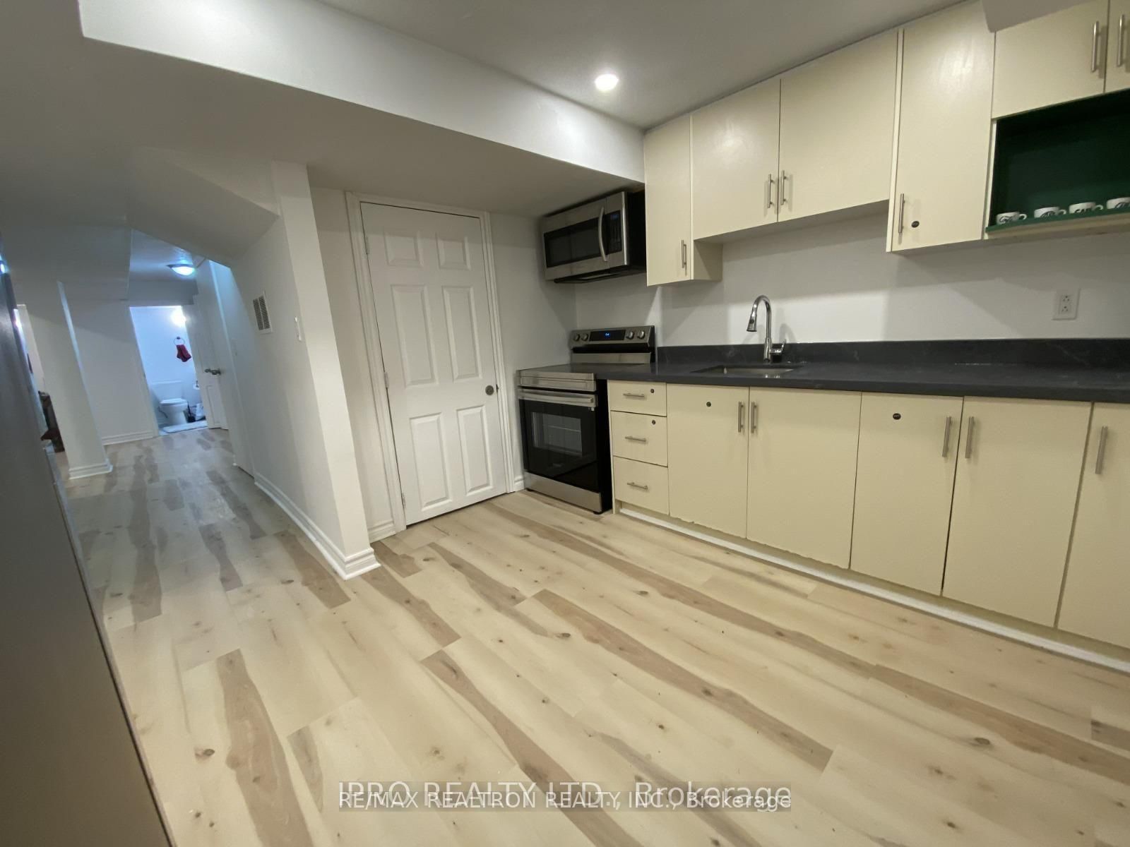 Detached House for lease at Bsmnt-46 Wheeling Drive, Toronto, Ontario, M1C 3X3 - Rouge E10 - MLS: E12877568