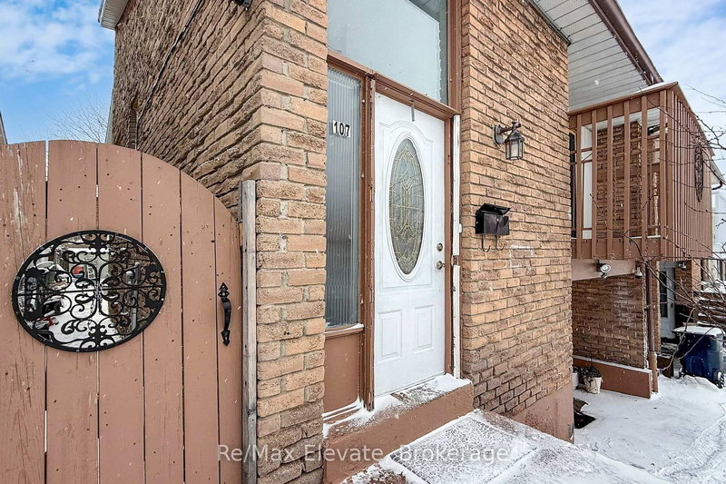 107 Braymore Blvd, Toronto, M1B 2N6 | Image 3
