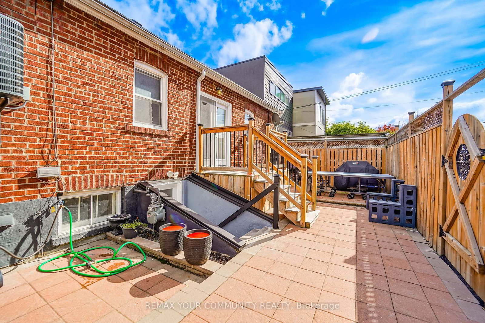 Detached House for lease at Lower-86 Lesmount Avenue, Toronto, Ontario, M4J 3V9 - East York - MLS: E12878014