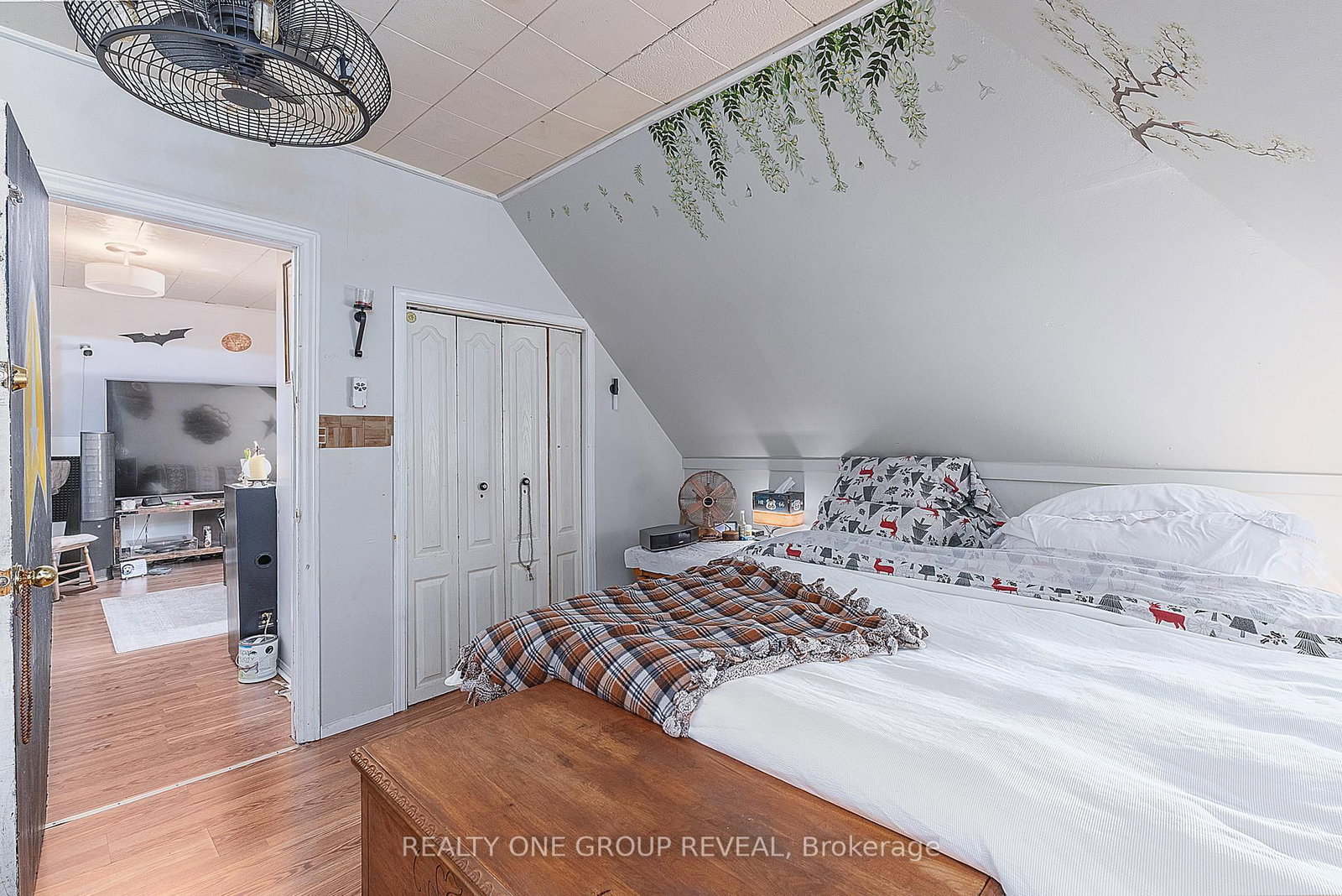 275 Jarvis Street - Photo 8