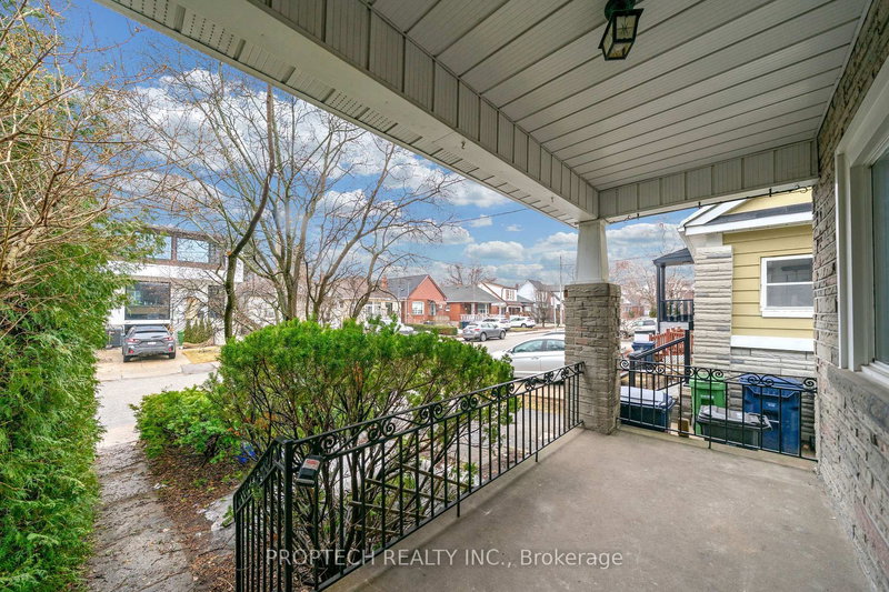 93 Wiley Ave, Toronto, M4J 3W5 | Image 3