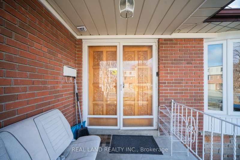1153 Huntingwood Dr, Toronto, M1S 1K6 | Image 3