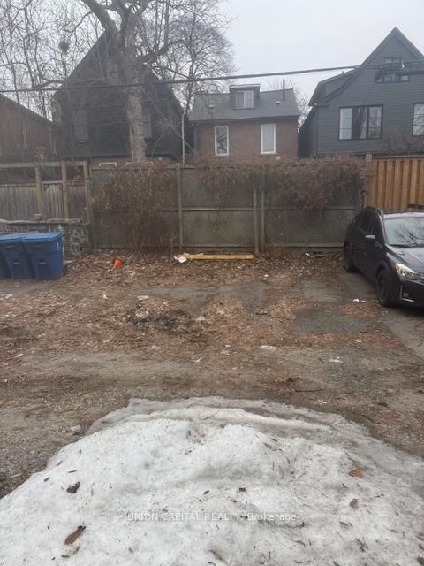 612 Gerrard Street E - Photo 10