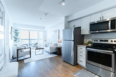 Condo sold at 1005-1255 Bayly Street, Pickering, Ontario, L1W 0B6 - Bay Ridges - MLS: E12880626