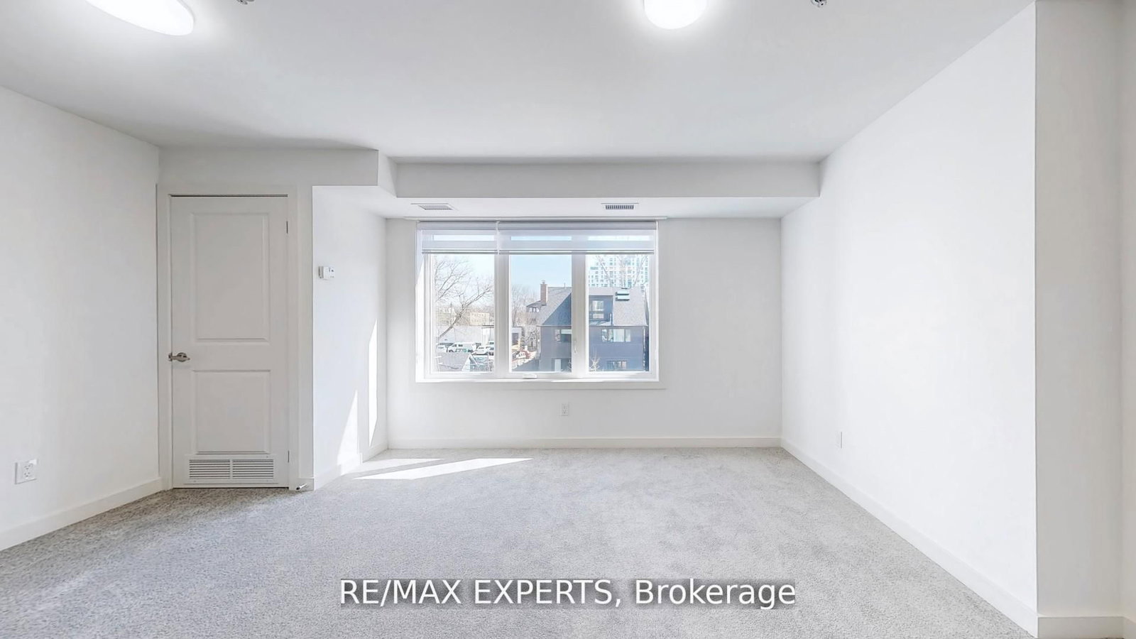 45 Connaught Avenue • #303 • Toronto, ON photo 9
