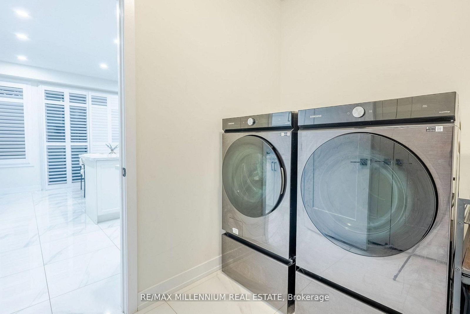 1011 Dyas Avenue - Photo 22