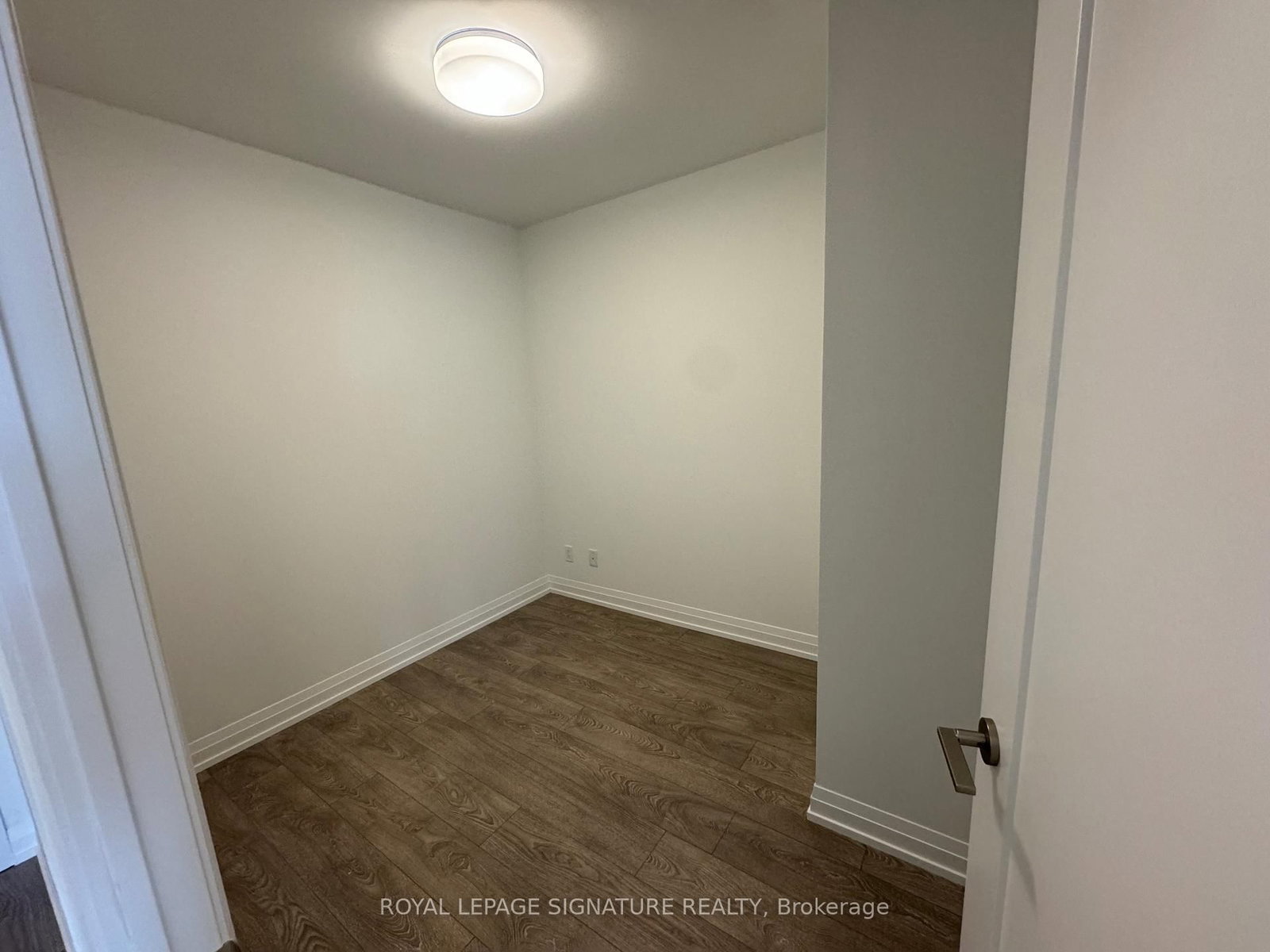 Condo for lease at 2711-286 Main Street, Toronto, Ontario, M4C 0B3 - East End-Danforth - MLS: E12882846