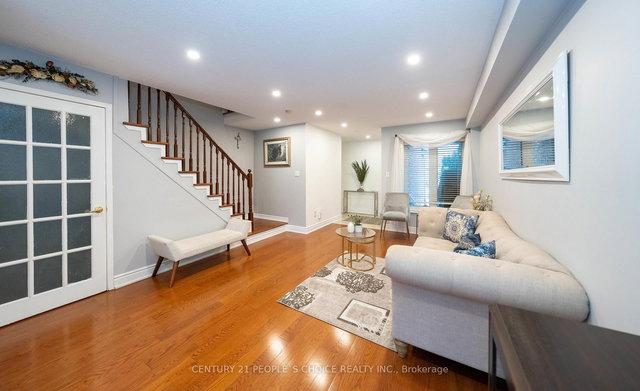 12 Cameron Glen Boulevard