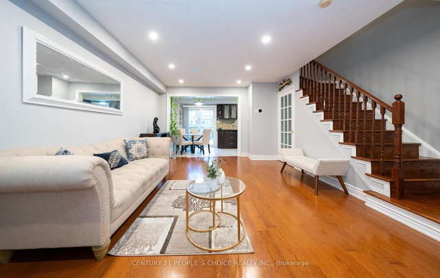 12 Cameron Glen Boulevard