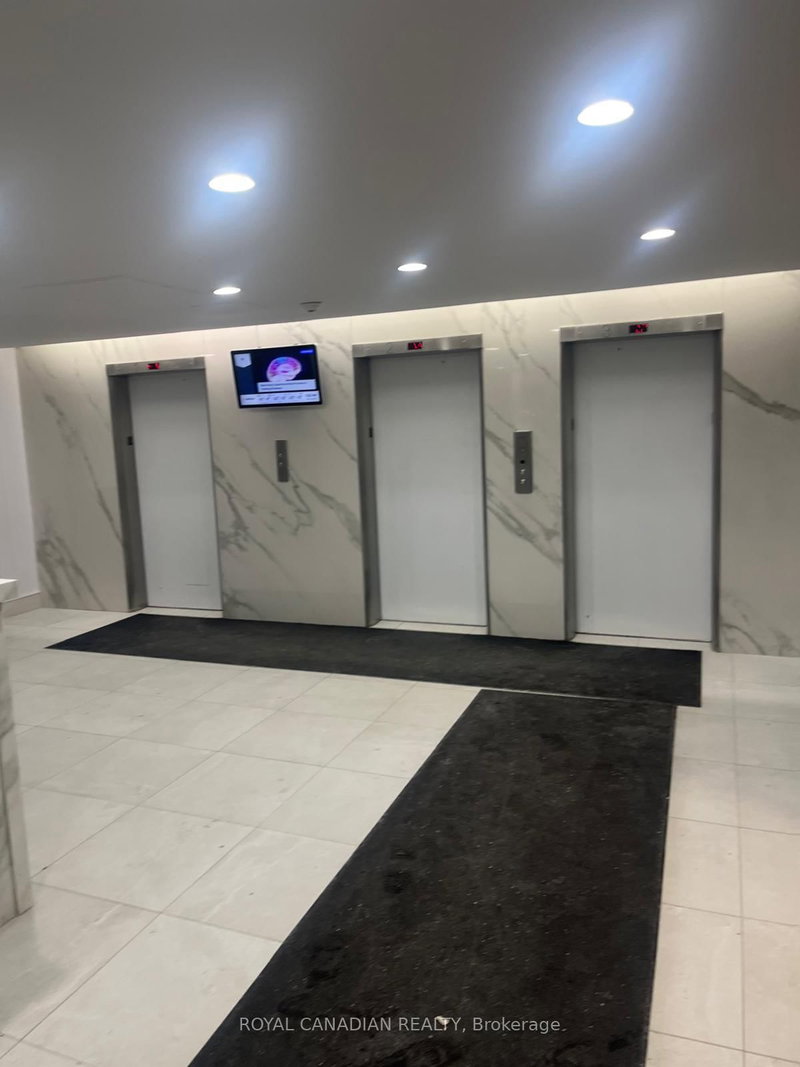 307 - 2550 Pharmacy Ave, Toronto, M1W 1H9 | Image 3