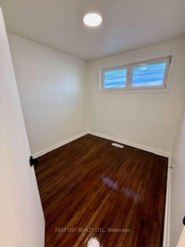 1003 Wardman Crescent - Photo 10