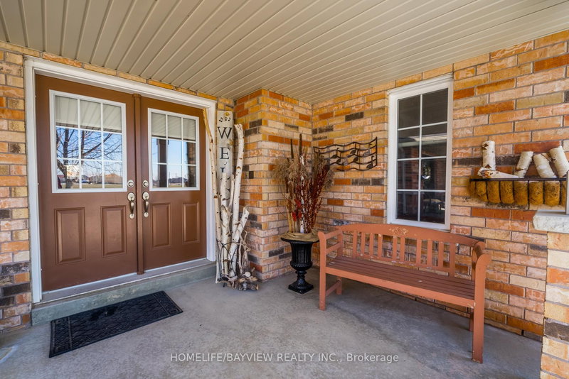 629 Autumnwood Tr, Oshawa, L1K 3A9 | Image 3