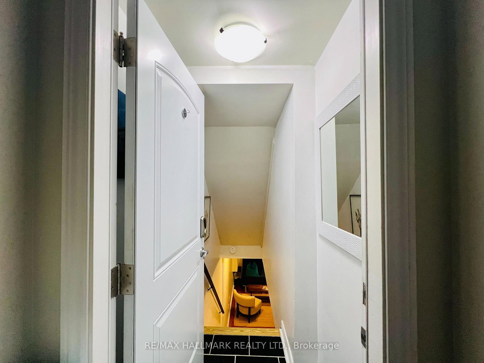 38 Norwood Terrace, Unit Lower - Photo 14