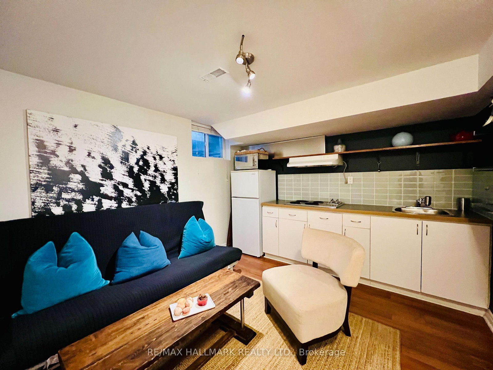 38 Norwood Terrace, Unit Lower - Photo 4