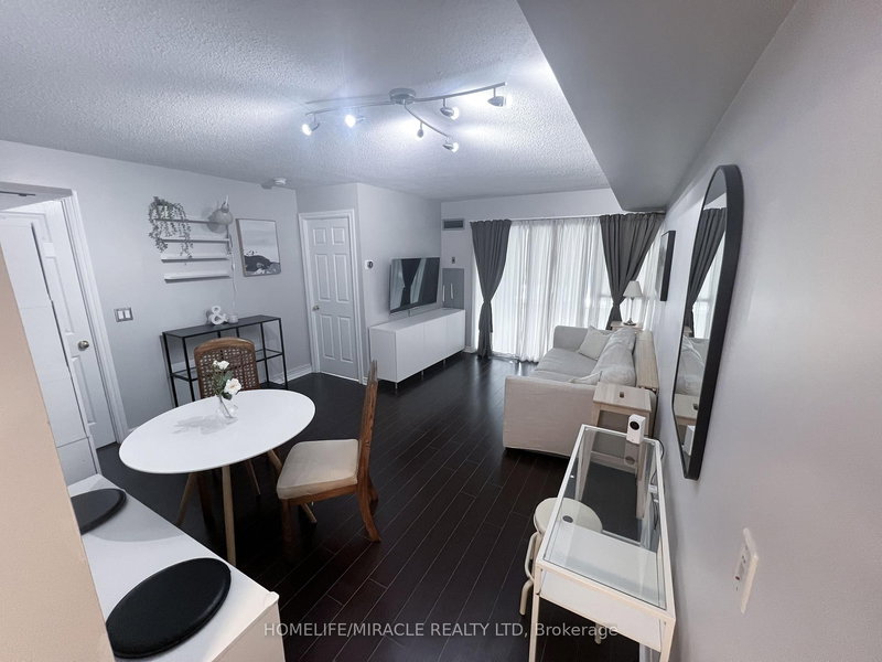 home for lease on 1901-2627 Mccowan Road