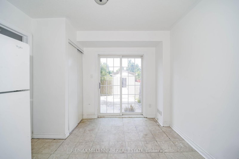 16 Boone Lane, Ajax, L1S 7S3 | Image 3