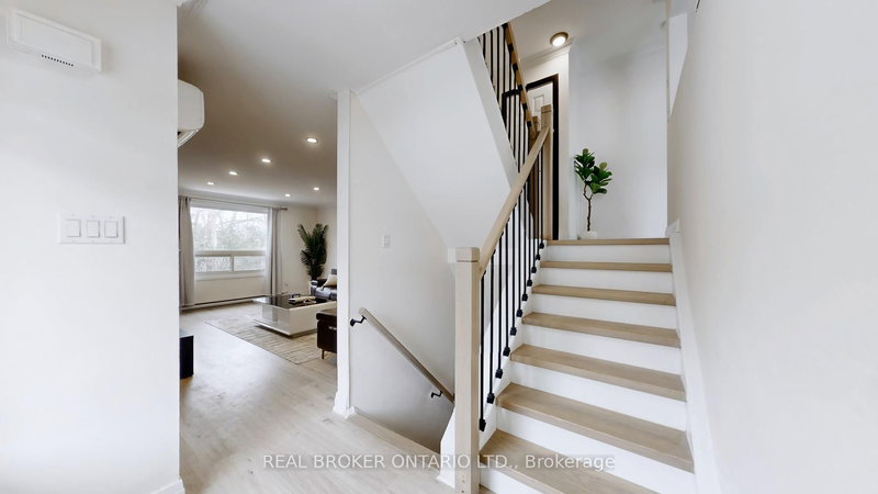 26 - 909 King St W, Oshawa, L1J 2L4 | Image 3