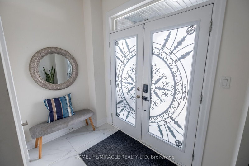 1214 Shankel Rd, Oshawa, L1K 3G2 | Image 3