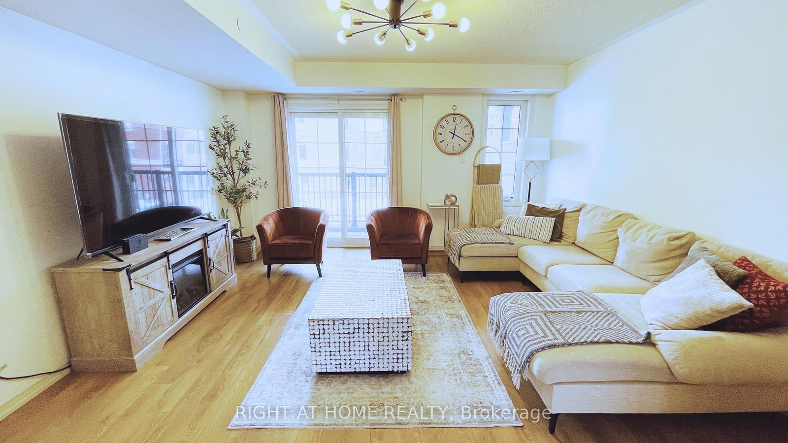 Townhouse for sale at 2372 Chevron Prince Path, Oshawa, Ontario, L1L 0K9 - Windfields - MLS: E12885524