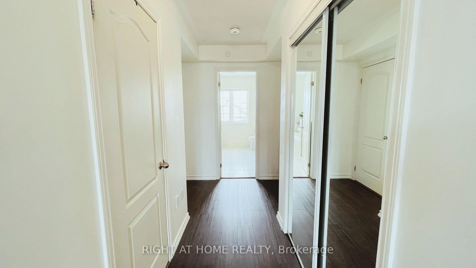 Townhouse for sale at 2372 Chevron Prince Path, Oshawa, Ontario, L1L 0K9 - Windfields - MLS: E12885524