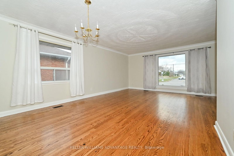 88 Wexford Blvd, Toronto, M1R 1L6 | Image 3