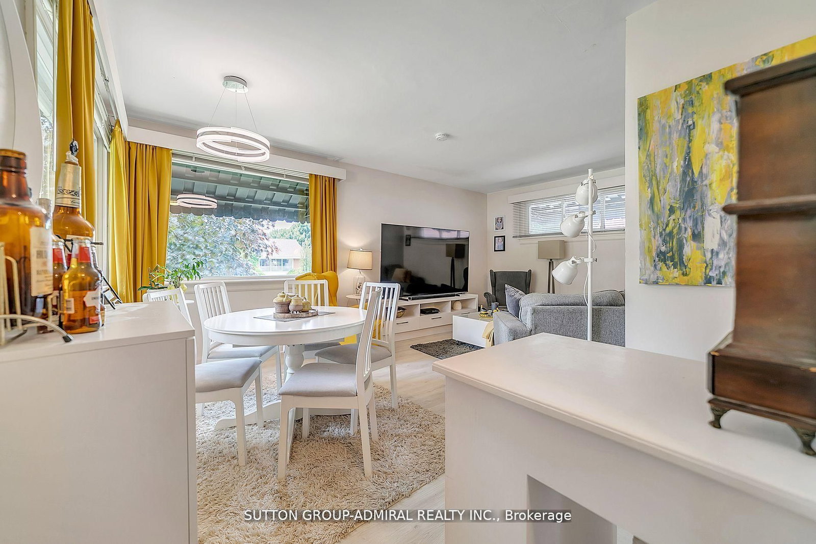 Detached House for sale at 212 St. Peter Street, Whitby, Ontario, L1N 1J3 - Downtown Whitby - MLS: E12885812