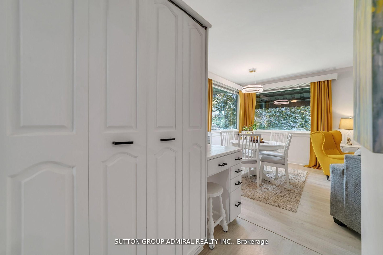 Detached House for sale at 212 St. Peter Street, Whitby, Ontario, L1N 1J3 - Downtown Whitby - MLS: E12885812