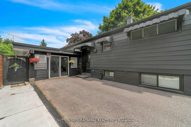 212 St. Peter Street