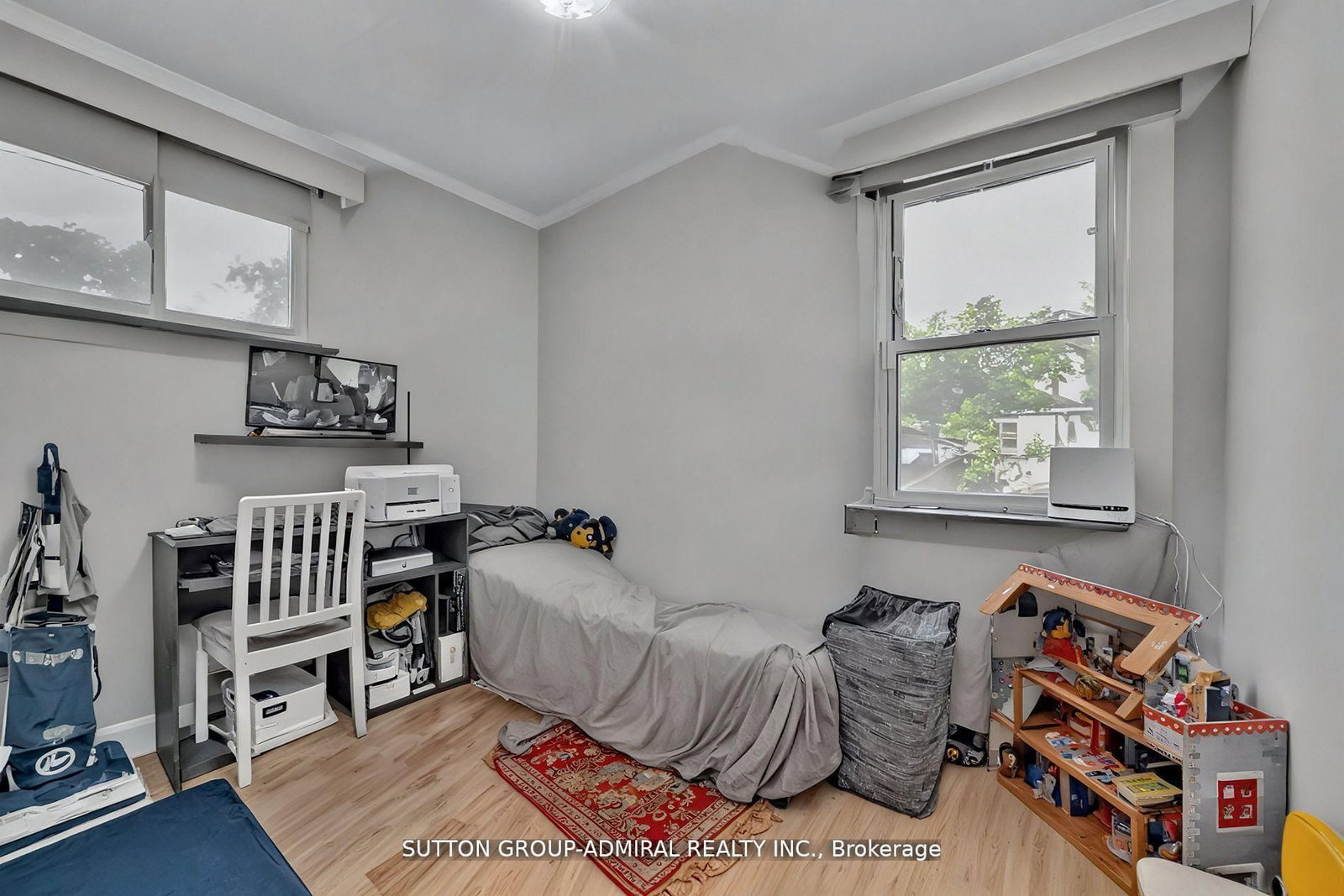 Detached House for sale at 212 St. Peter Street, Whitby, Ontario, L1N 1J3 - Downtown Whitby - MLS: E12885812