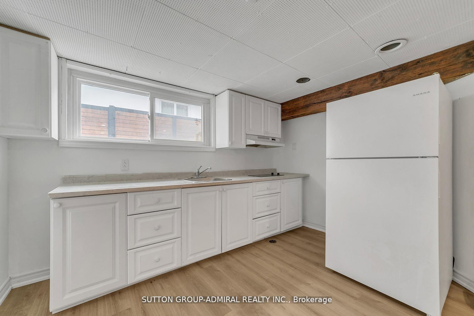 Detached House for sale at 212 St. Peter Street, Whitby, Ontario, L1N 1J3 - Downtown Whitby - MLS: E12885812