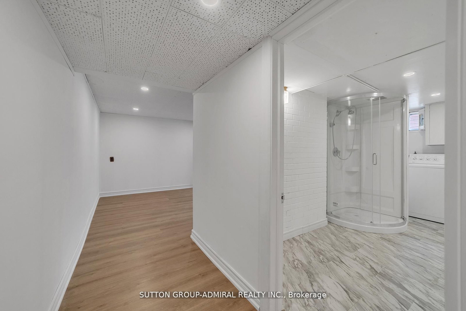 Detached House for sale at 212 St. Peter Street, Whitby, Ontario, L1N 1J3 - Downtown Whitby - MLS: E12885812