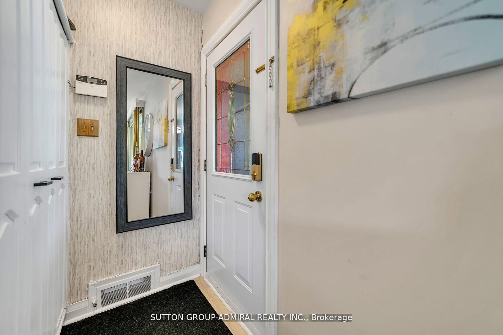 Detached House for sale at 212 St. Peter Street, Whitby, Ontario, L1N 1J3 - Downtown Whitby - MLS: E12885812