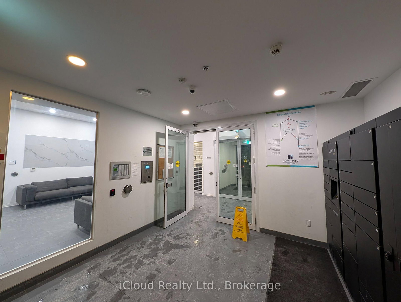 1900 Simcoe Street N, Unit 518 - Photo 17