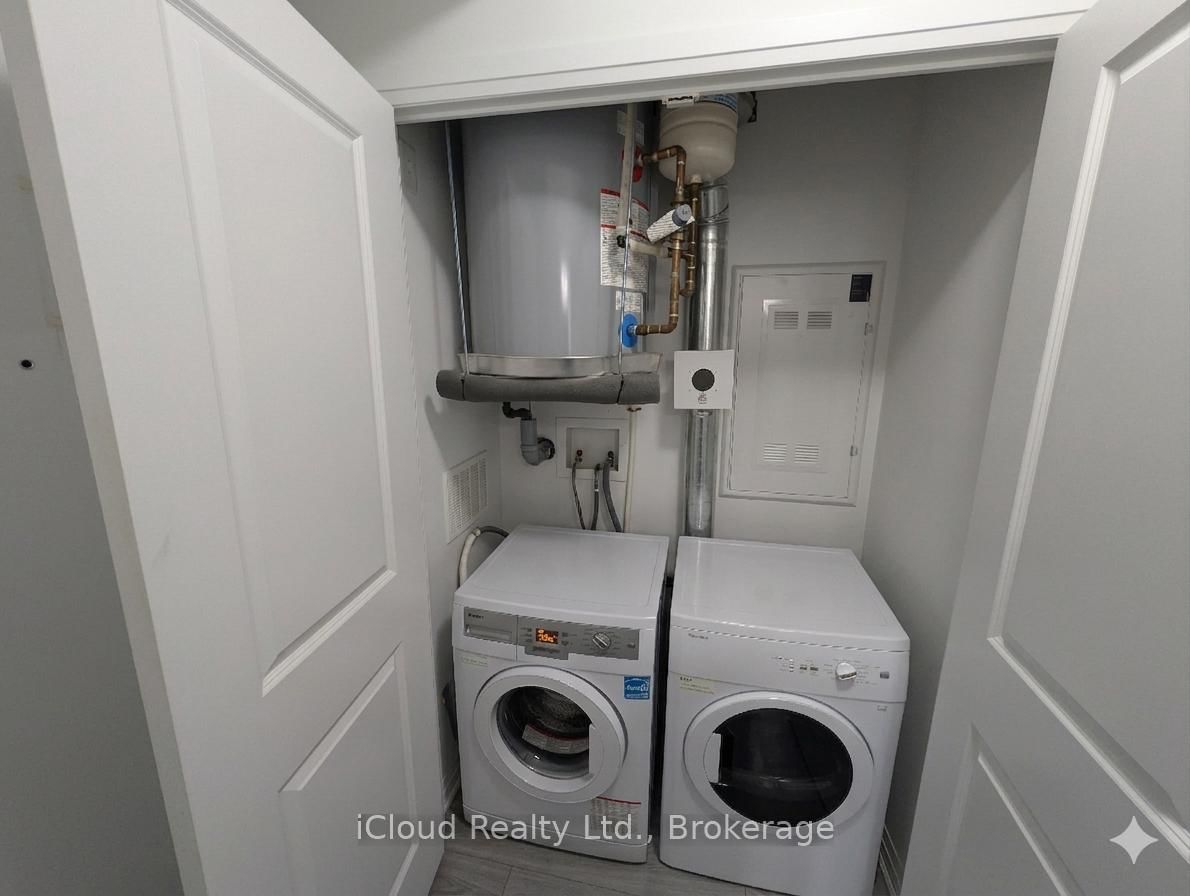 1900 Simcoe Street N, Unit 518 - Photo 3