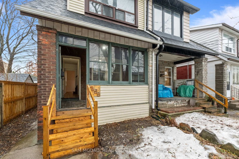 259 Milverton Blvd, Toronto, M4J 1V6 | Image 2