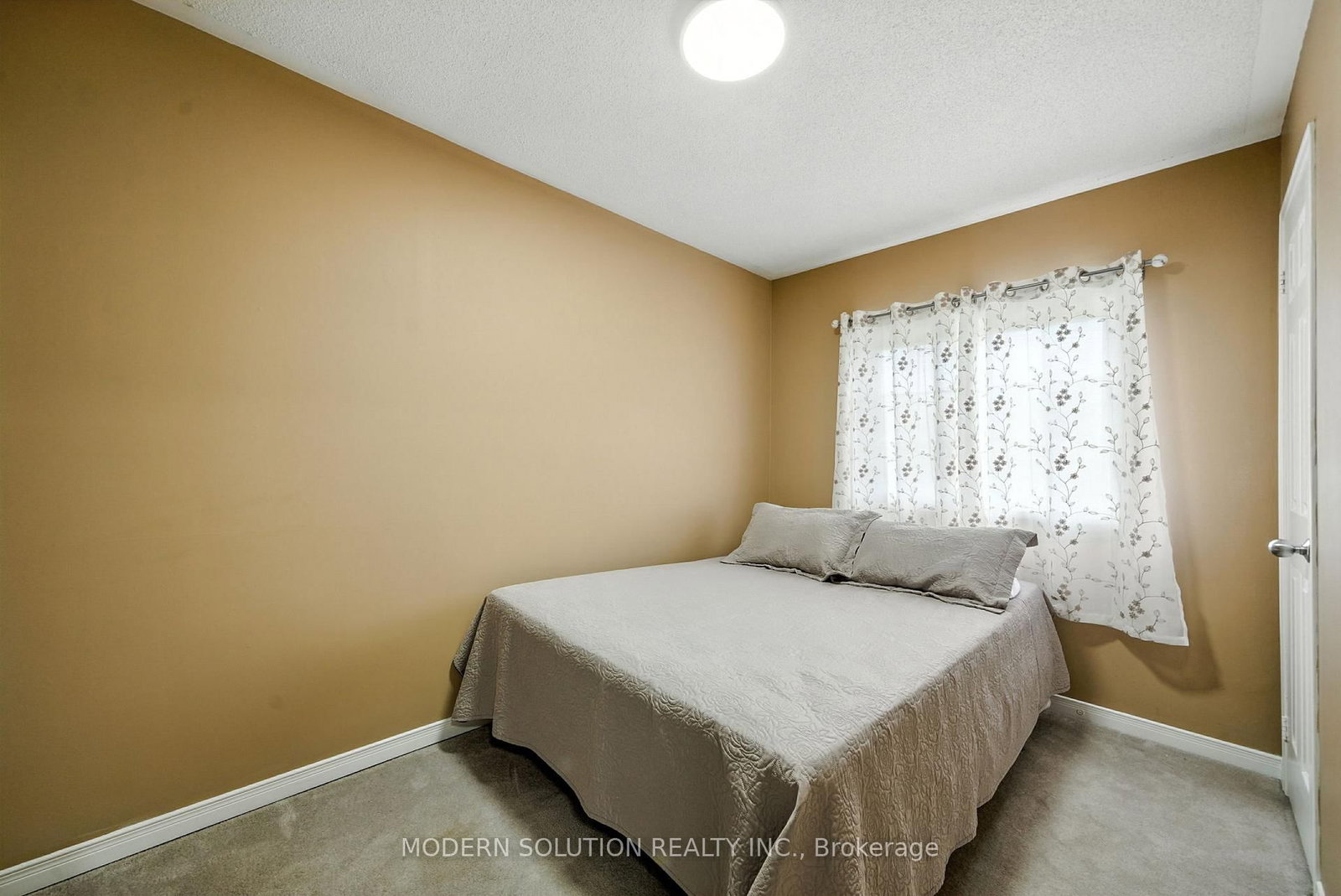 Townhouse for sale at 99 Creekwood Crescent, Whitby, Ontario, L1R 2K1 - Rolling Acres - MLS: E12886518