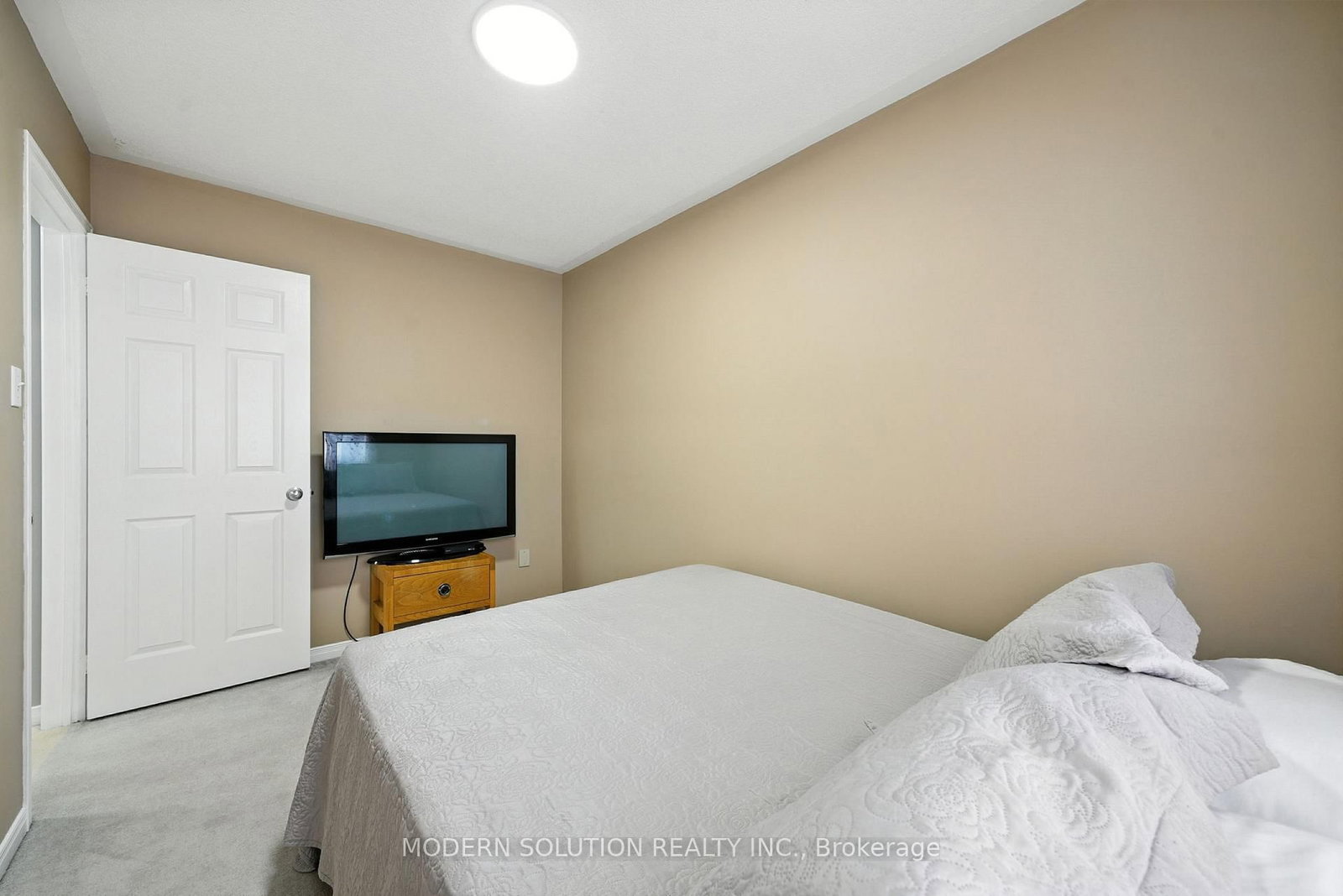 Townhouse for sale at 99 Creekwood Crescent, Whitby, Ontario, L1R 2K1 - Rolling Acres - MLS: E12886518