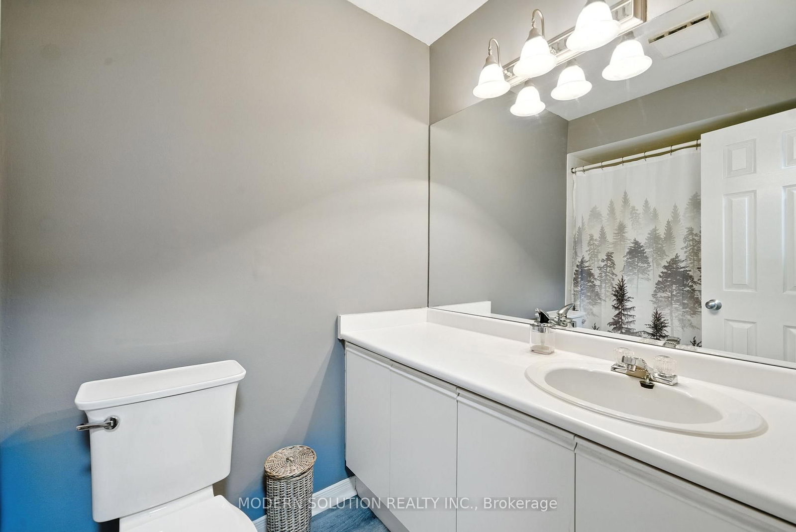 Townhouse for sale at 99 Creekwood Crescent, Whitby, Ontario, L1R 2K1 - Rolling Acres - MLS: E12886518