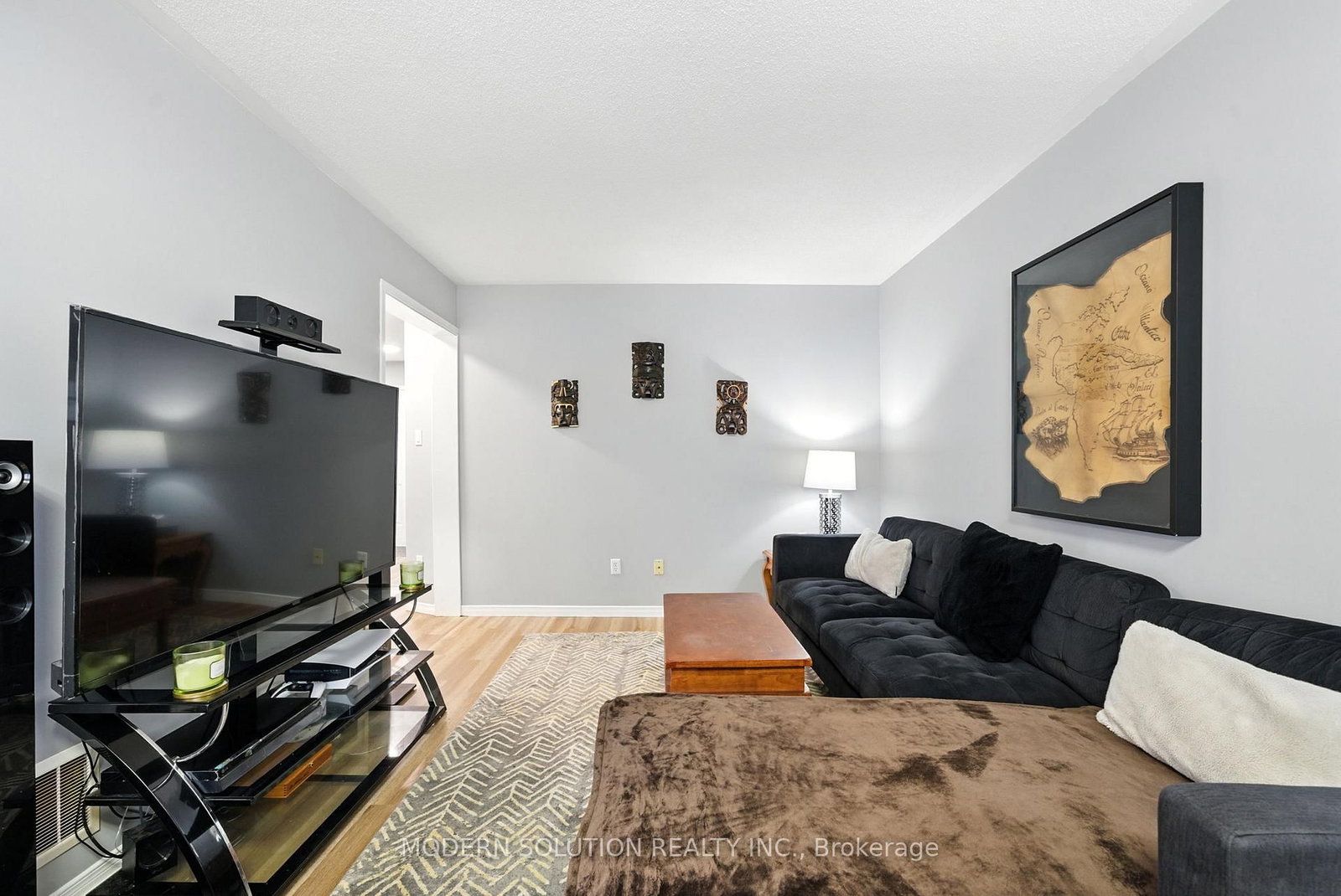 Townhouse for sale at 99 Creekwood Crescent, Whitby, Ontario, L1R 2K1 - Rolling Acres - MLS: E12886518