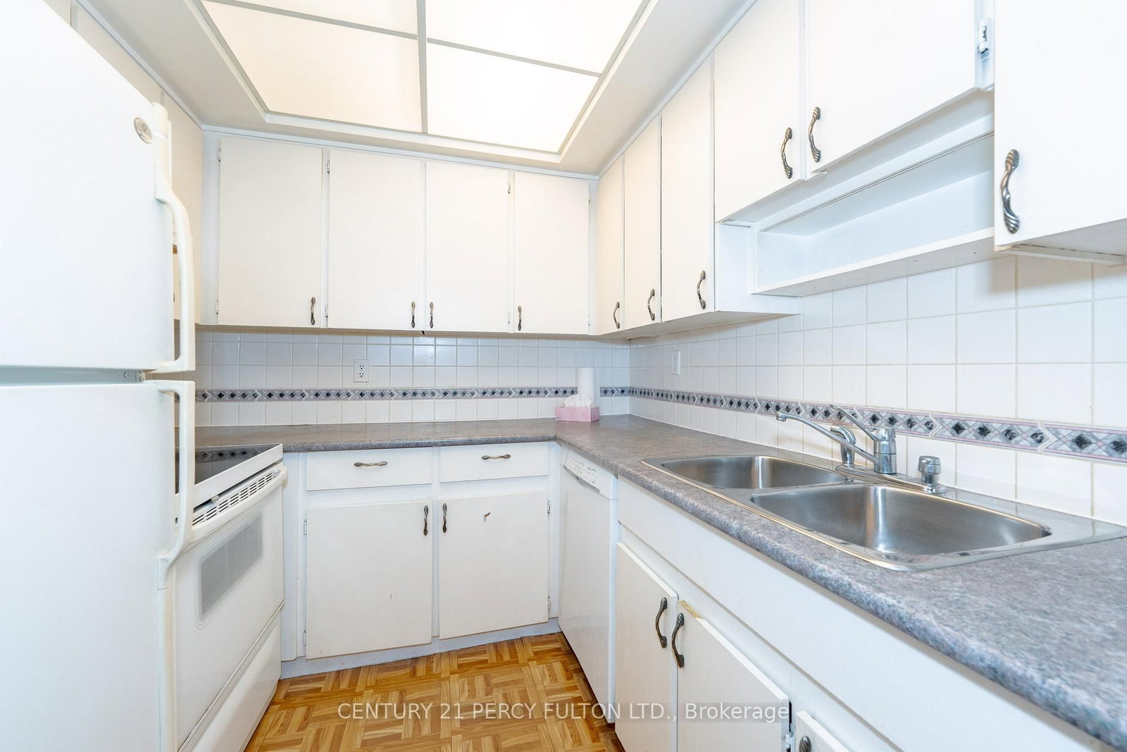 Condo for lease at 1403-121 Ling Road, Toronto, Ontario, M1E 4Y2 - West Hill - MLS: E12887370