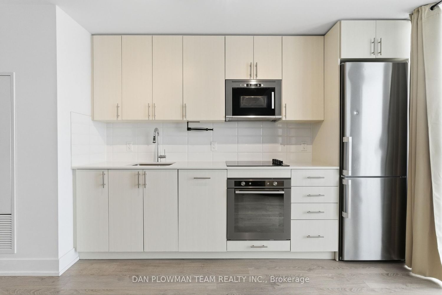 2550 Simcoe Street N, Unit 1121 - Photo 11