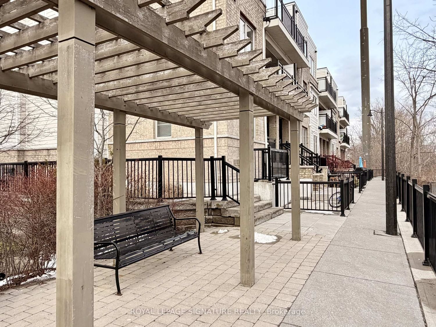 Condo for lease at 7-6063 Kingston Road, Toronto, Ontario, M7C 1K5 - Highland Creek - MLS: E12889210