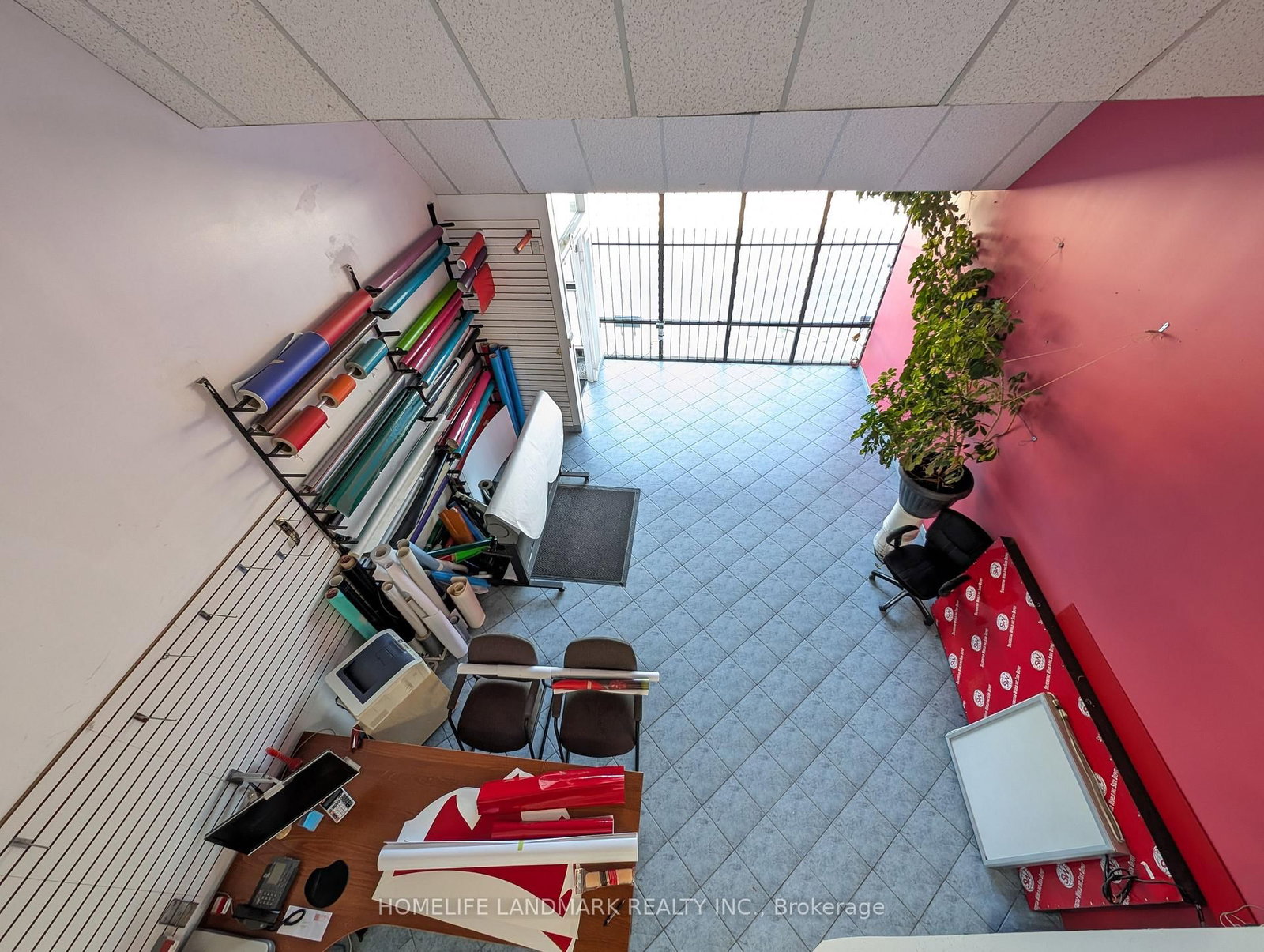 50 Weybright Court, Unit 19 - Photo 8