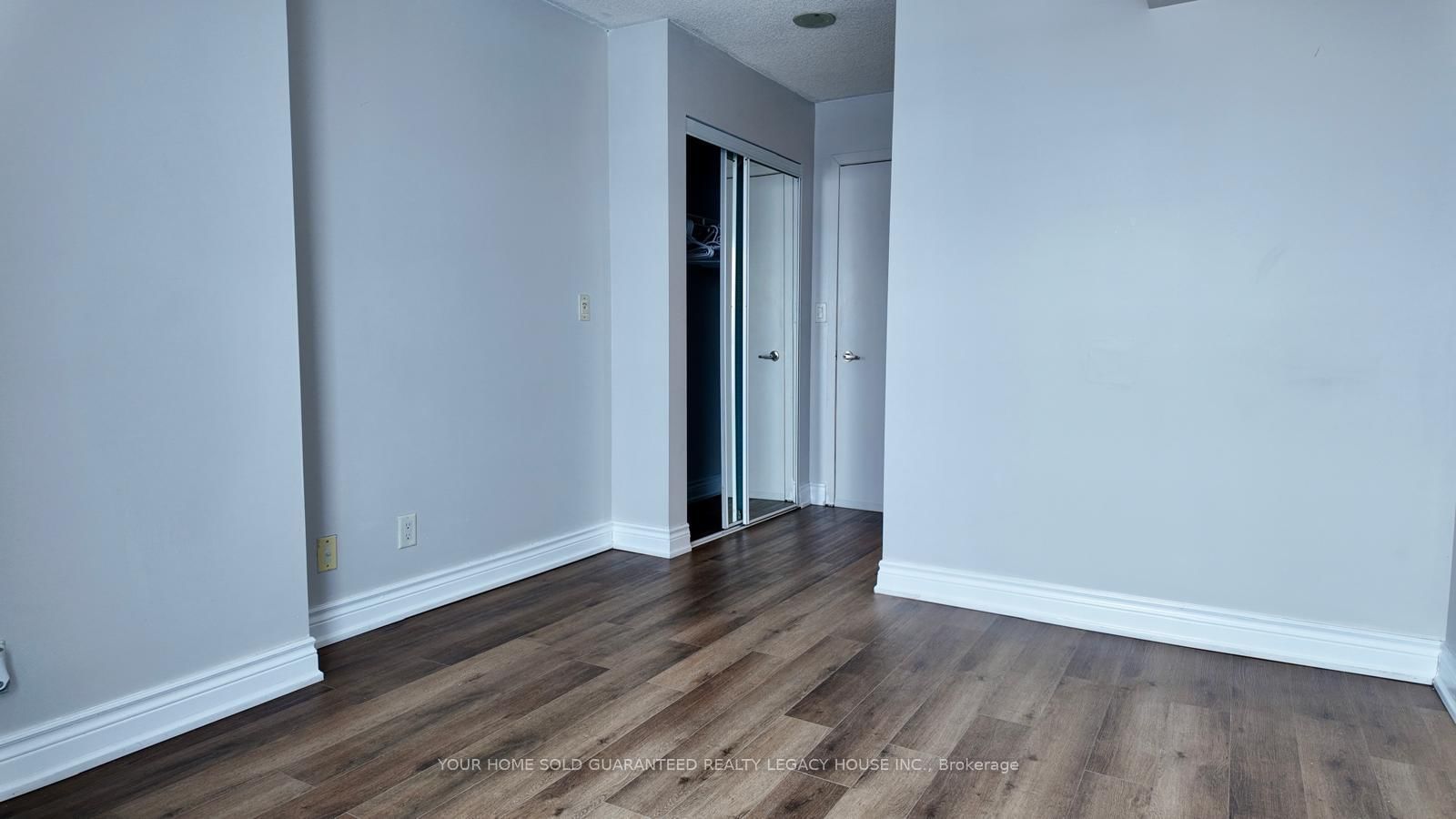 Condo for lease at 3310-36 Lee Centre Drive, Toronto, Ontario, M1H 3K2 - Woburn - MLS: E12889368