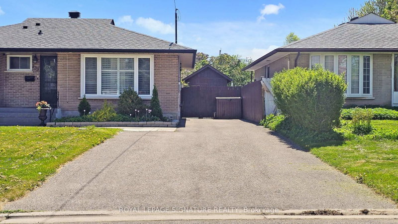 333 Ridgeway Ave, Oshawa, L1J 2T9 | Image 3