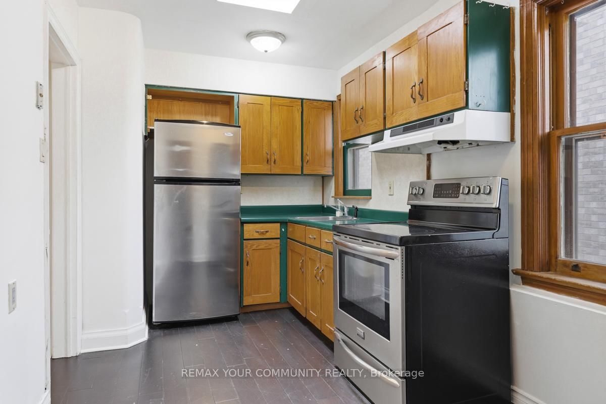 Detached House for lease at Main-71 Lesmount Avenue, Toronto, Ontario, M4J 3V7 - Danforth Village-East York - MLS: E12890542