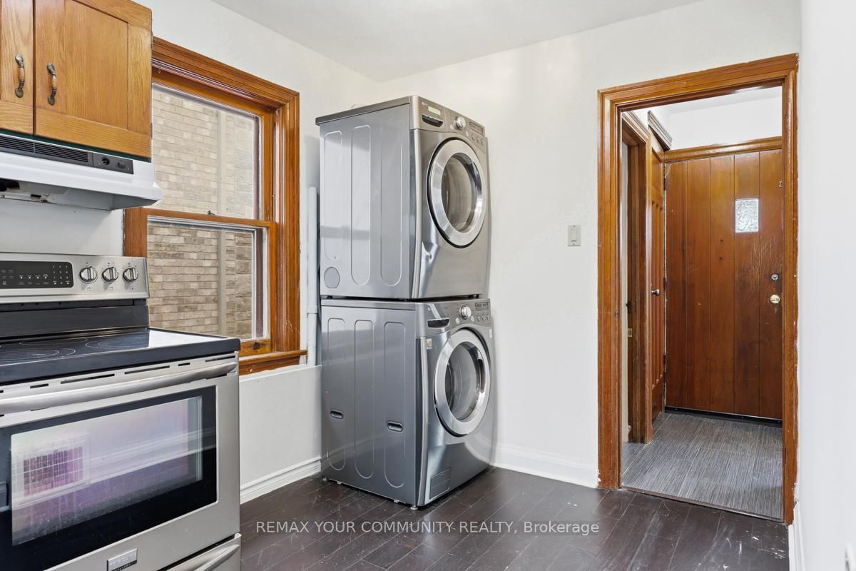 Detached House for lease at Main-71 Lesmount Avenue, Toronto, Ontario, M4J 3V7 - Danforth Village-East York - MLS: E12890542